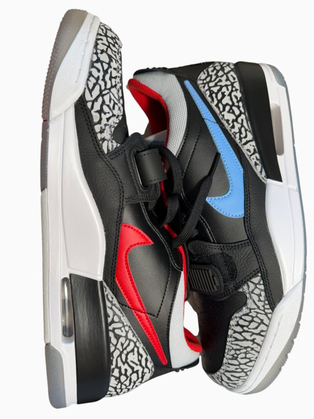 Jordan Legacy 312 Low Black Blue Cement Men's Size 11 New with Box